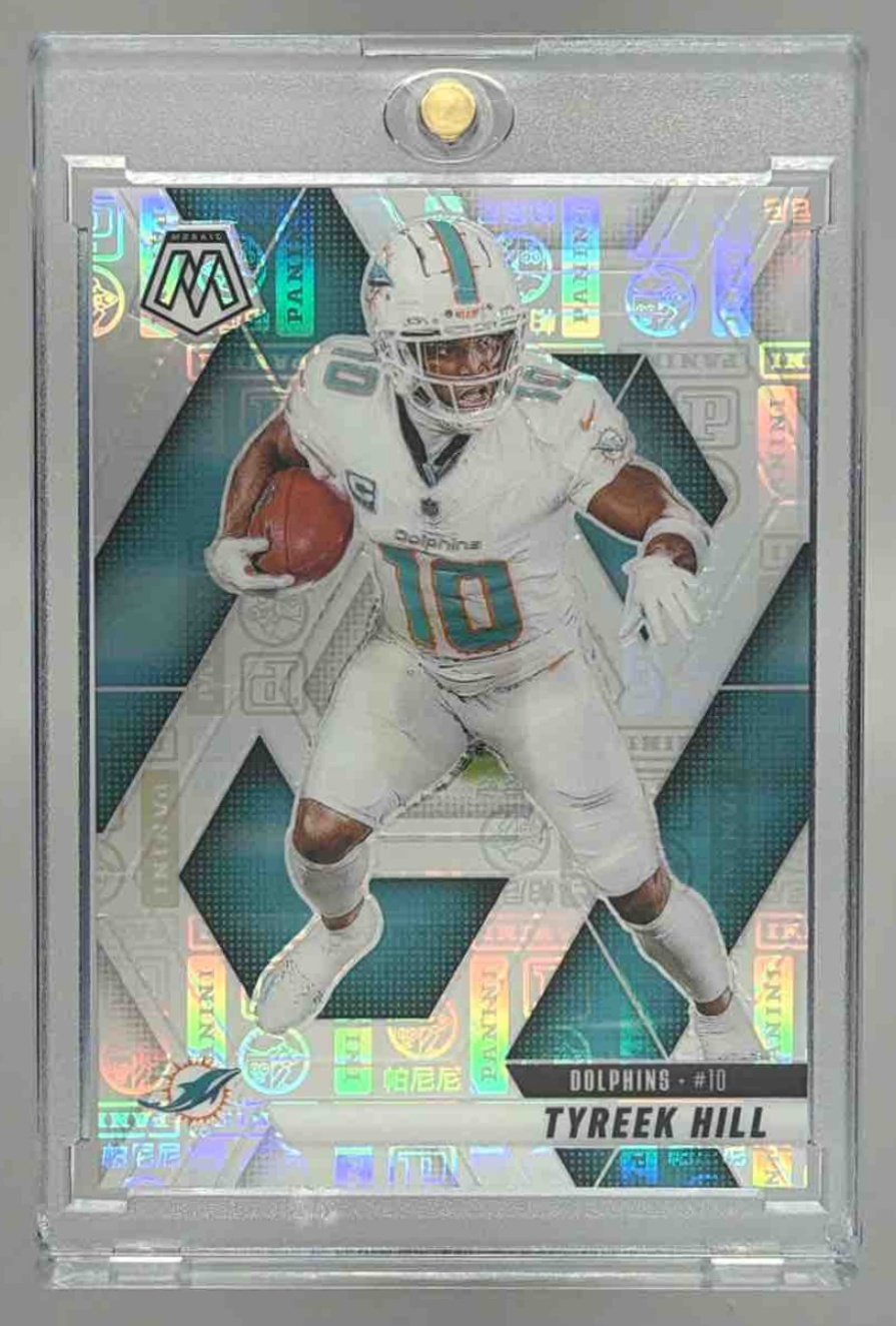 Card image for 2025 Panini Mosaic Tyreek Hill Silver Knight Prizm /149 #112 Dolphins