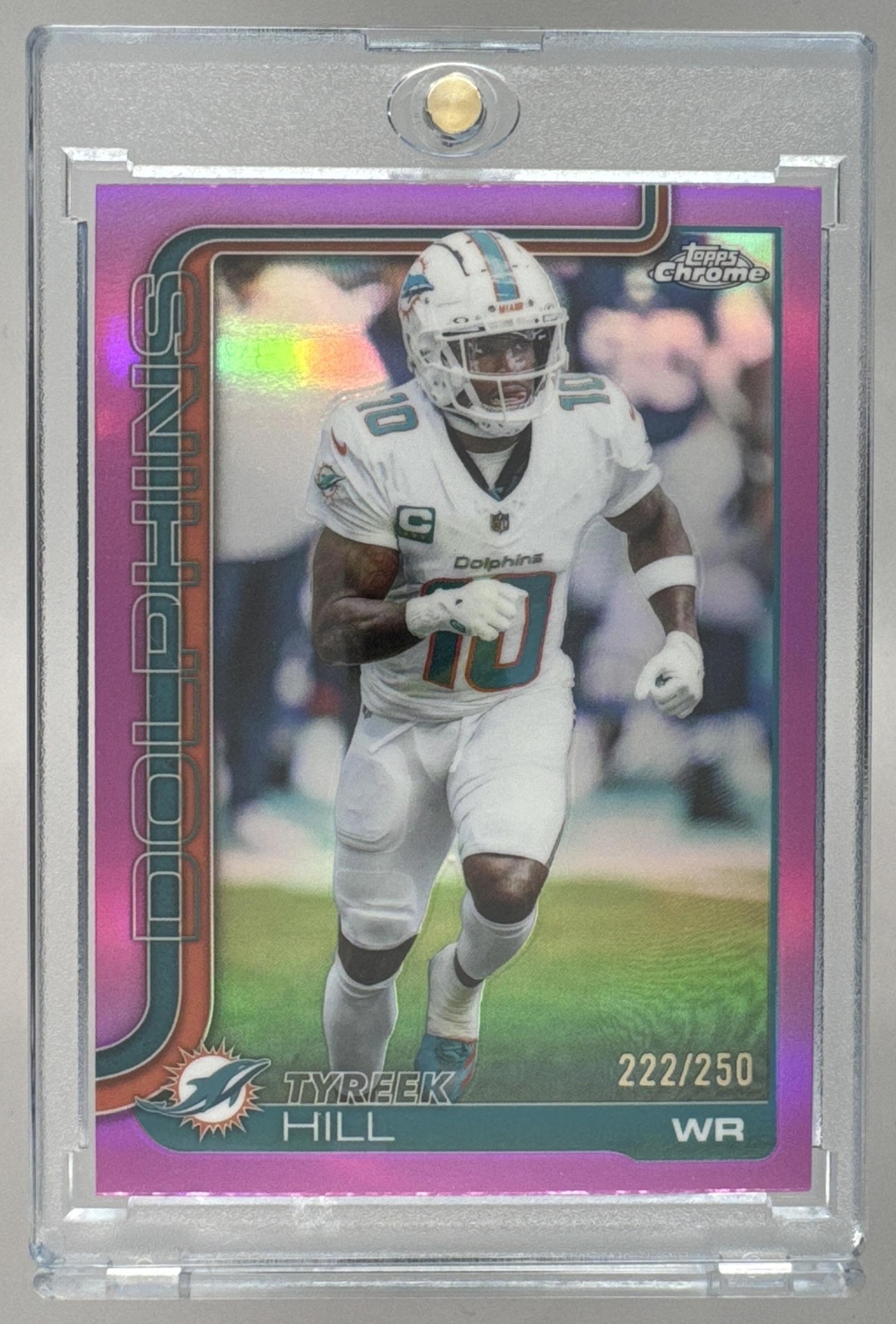 Card image for 2025 Topps Football Chrome Tyreek Hill Pink Refractor /250 #185 Miami Dolphins