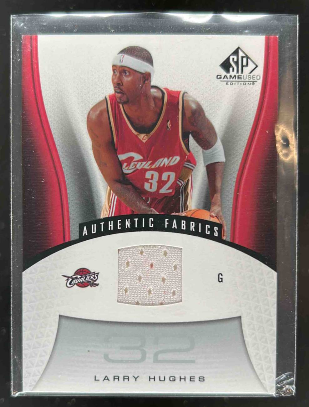 Card image for 2006-07 SP GAME USED LARRY HUGHES #114 AUTHENTIC FABRIC CLEVELAND CAVALIERS