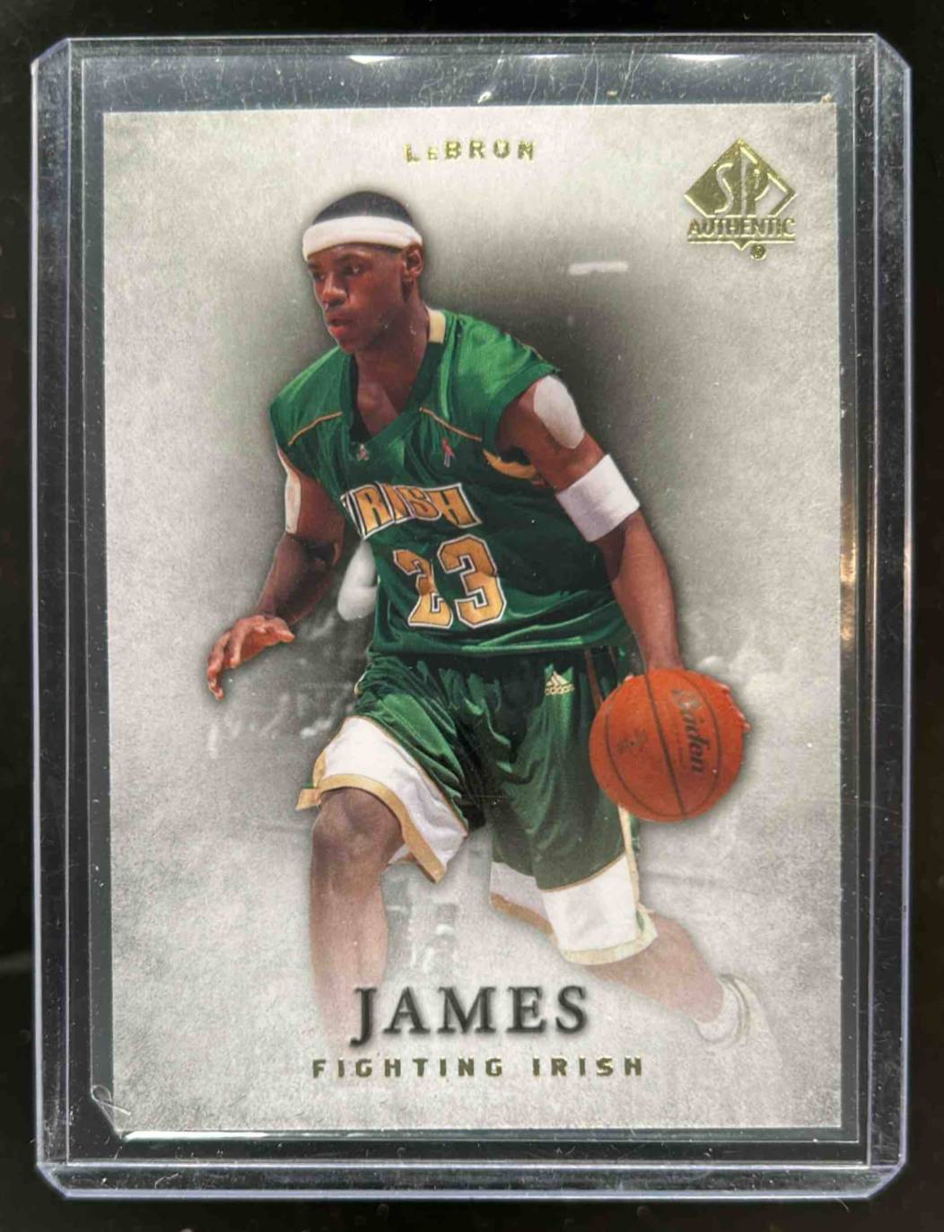 Card image for 2012-13 SP AUTHENTIC LEBRON JAMES #17