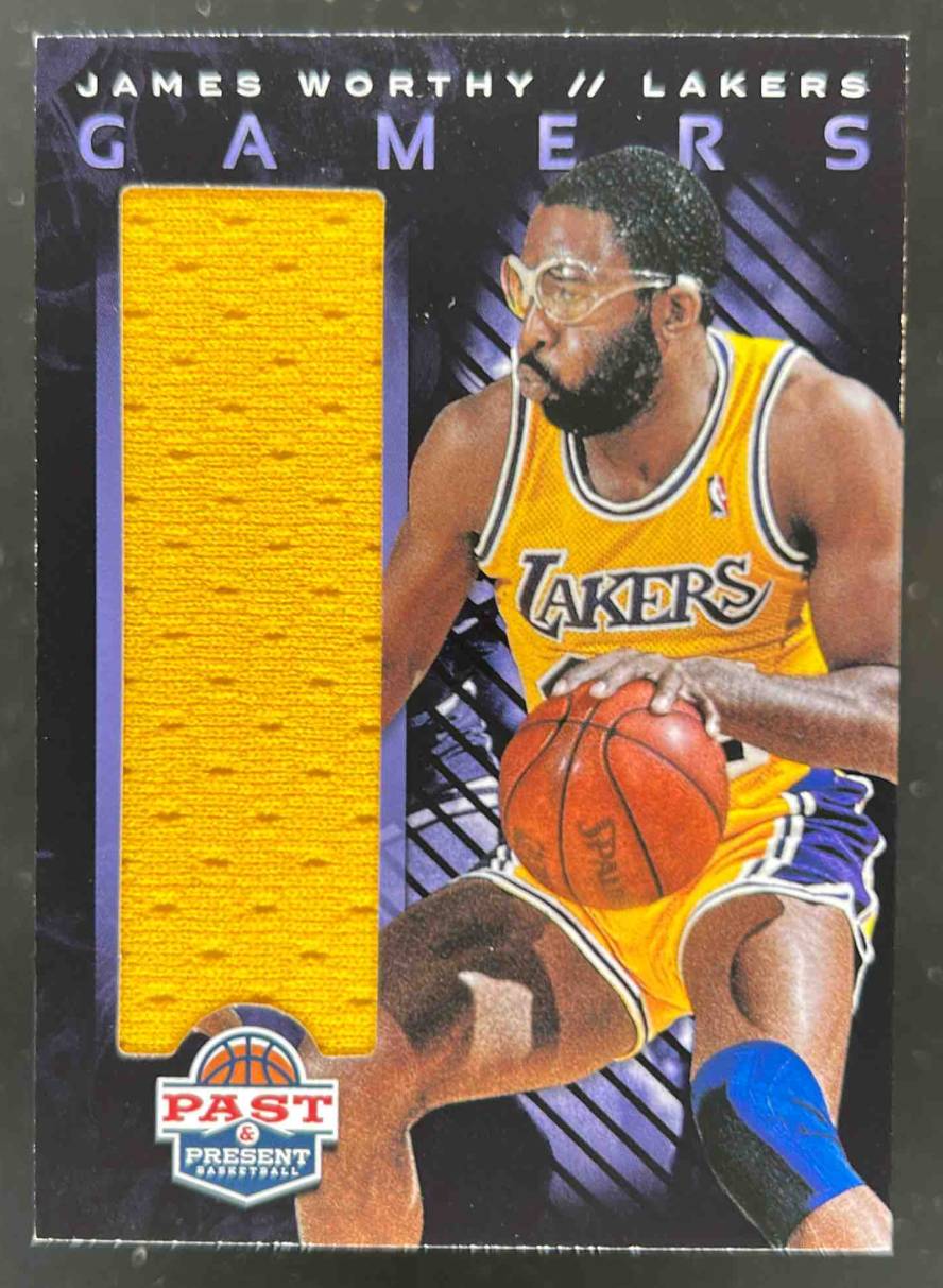 Card image for 2012-13 PANINI PAST & PRESENT JAMES WORTHY GAMERS JERSEYS #18 LOS ANGELES LAKERS