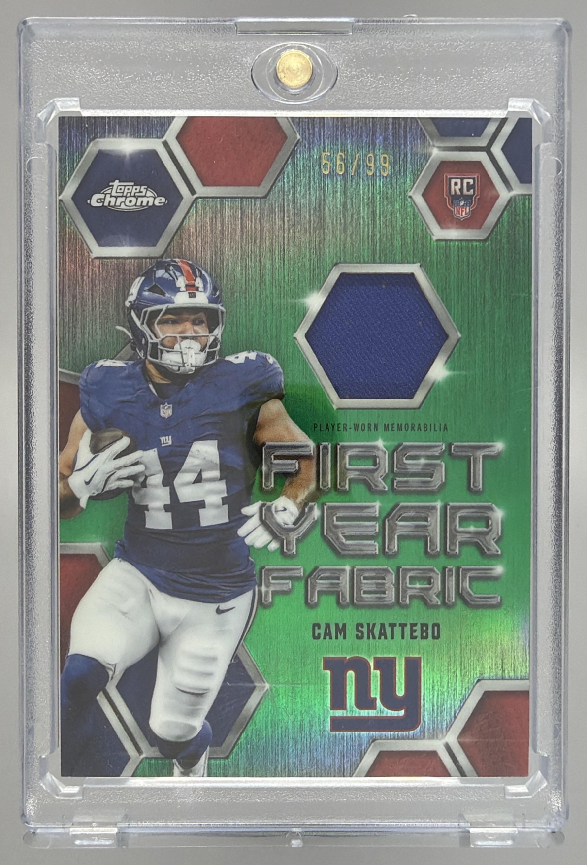 Card image for 2025 Topps Chrome Cam Skattebo First Year Fabric Green Refractor /99 #FYF-CS MEM RC Giants