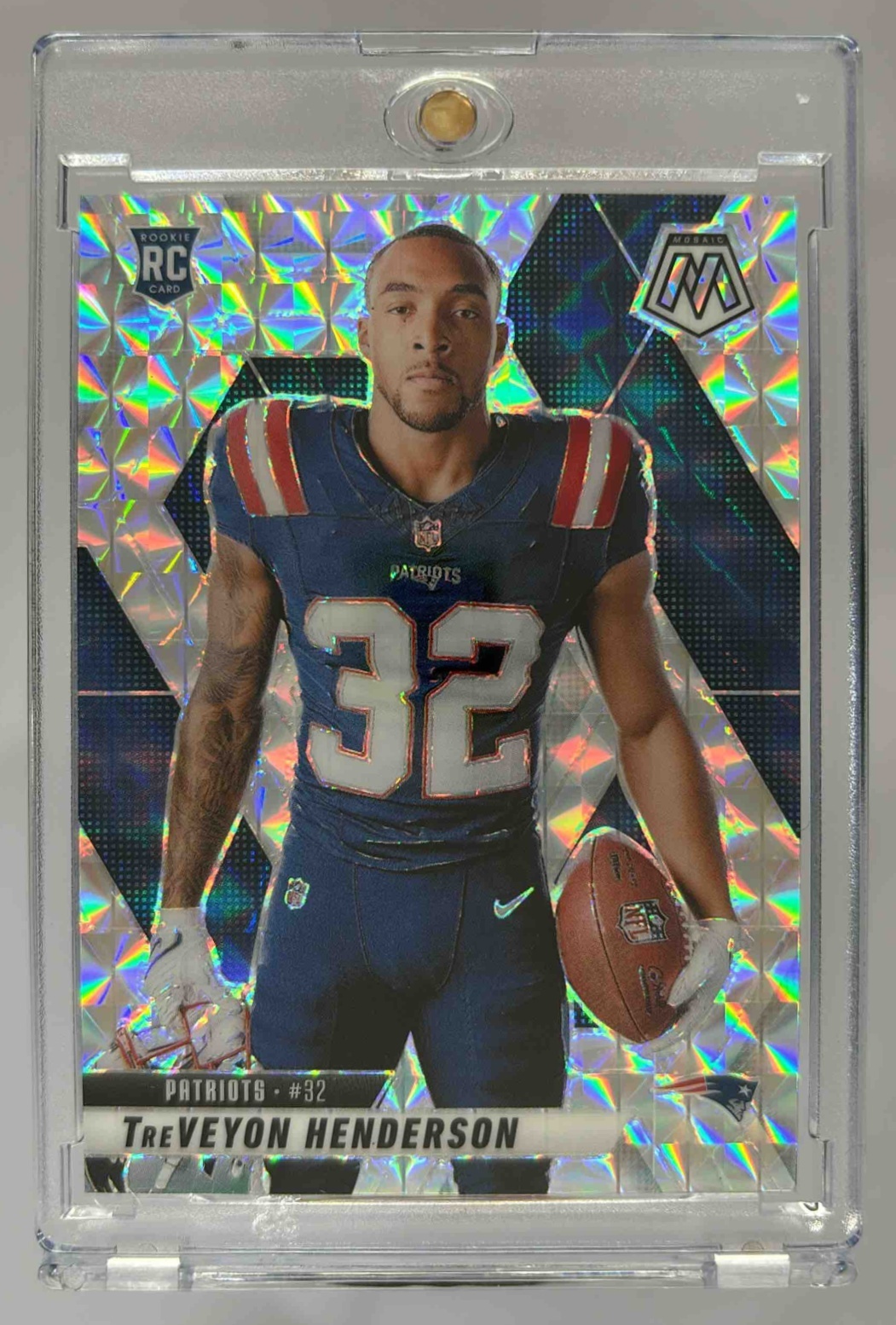 Card image for 2025 Panini Mosaic TreVeyon Henderson Rookie Variation #278 RC Patriots