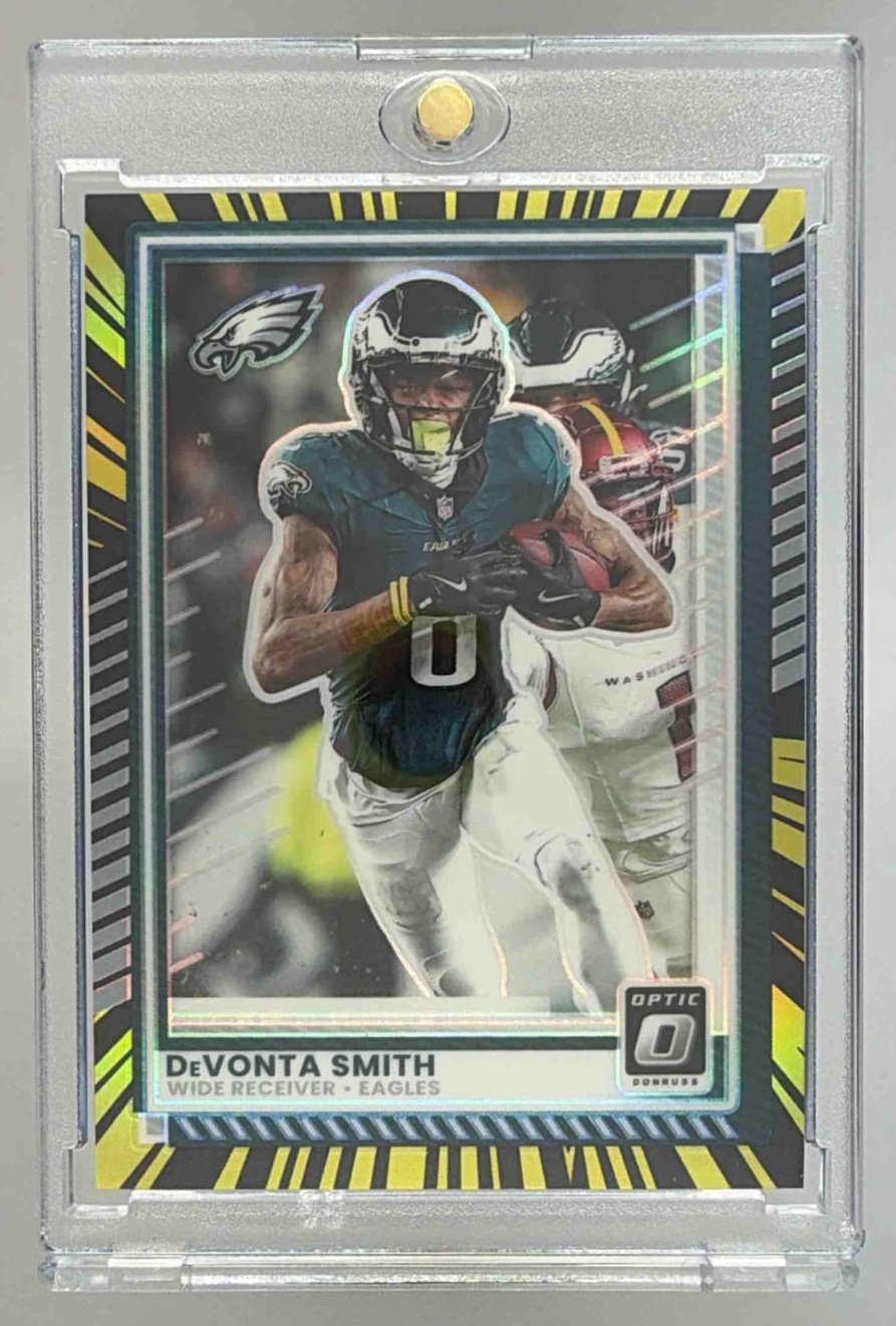 Card image for 2025 Panini Donruss Optic DeVonta Smith Electricity Prizm /75 #28 Eagles
