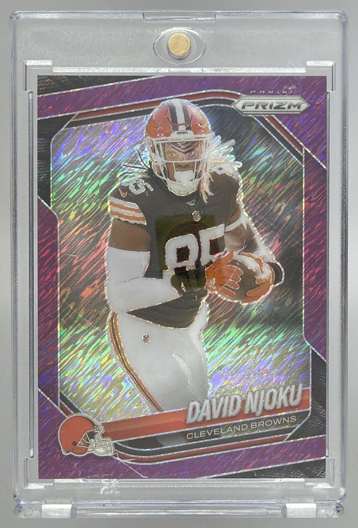 Card image for 2025 Panini Football Prizm David Njoku Purple Shimmer /15 #155 Cleveland Browns